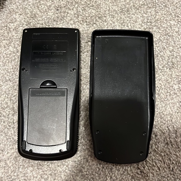 Texas Instrument TI-83 Plus - Picture 3 of 3